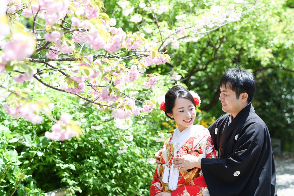 八重桜で和装ロケーション前撮り