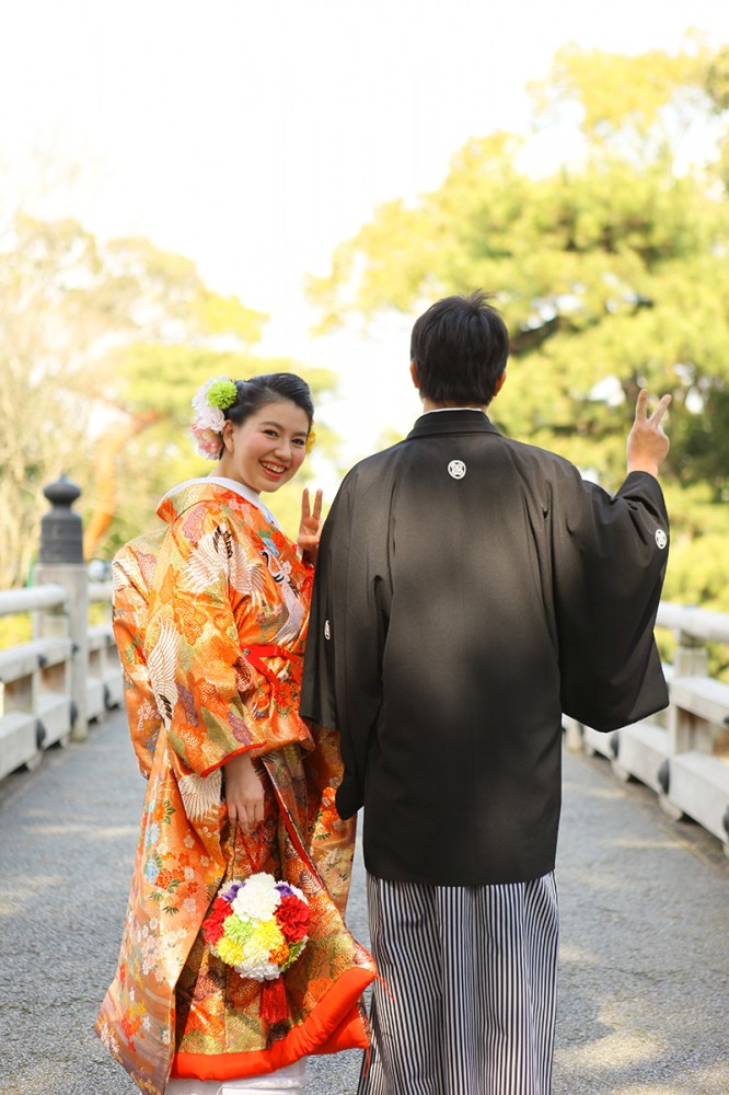 振り向き