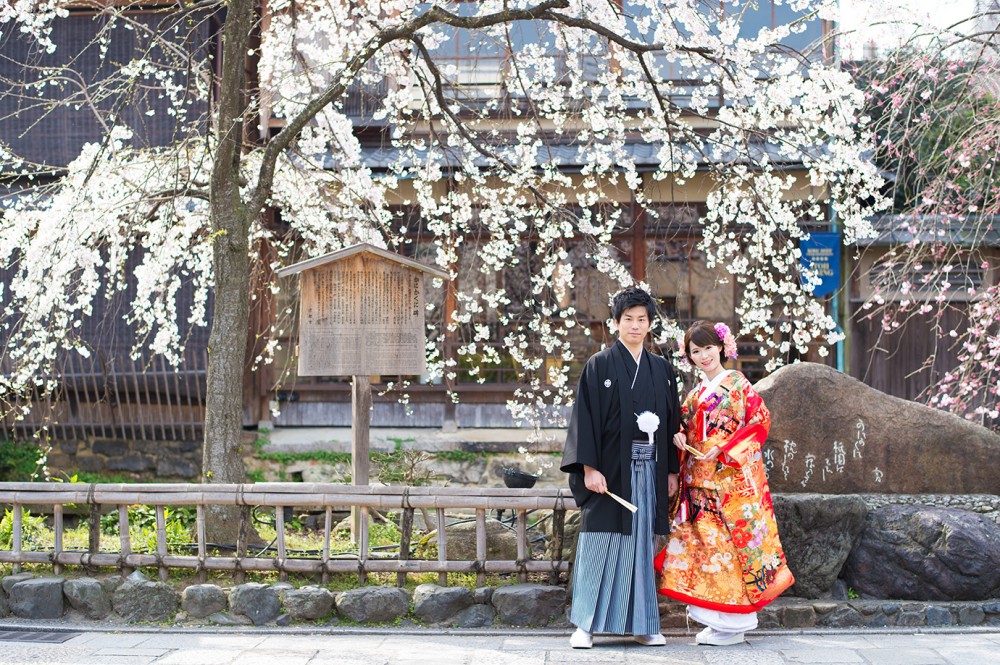 祇園の桜とともにフォトウエディング