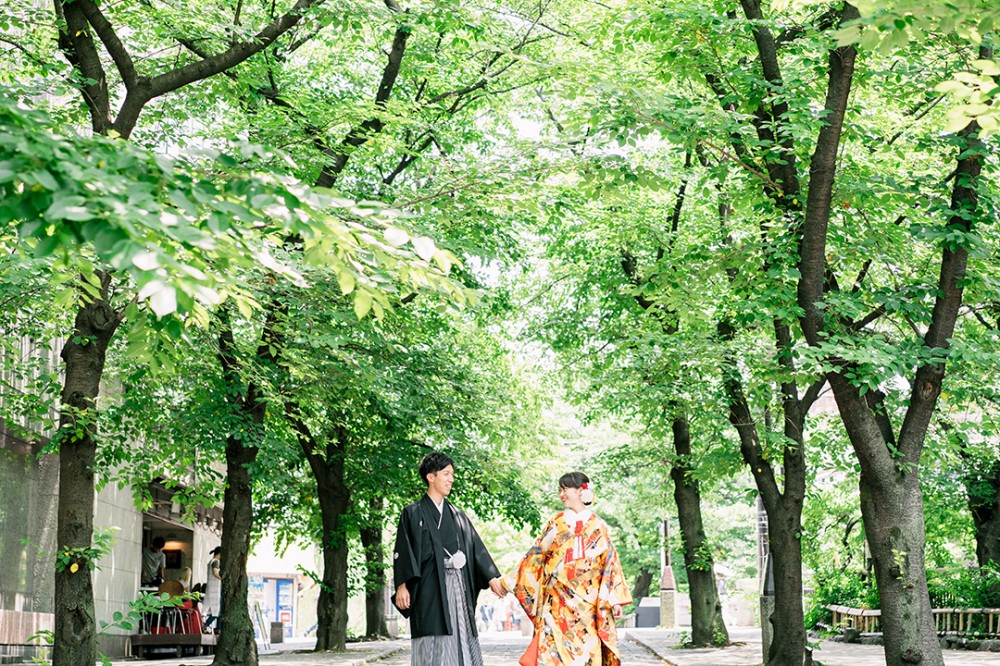 京都の祇園でも並木道ショット